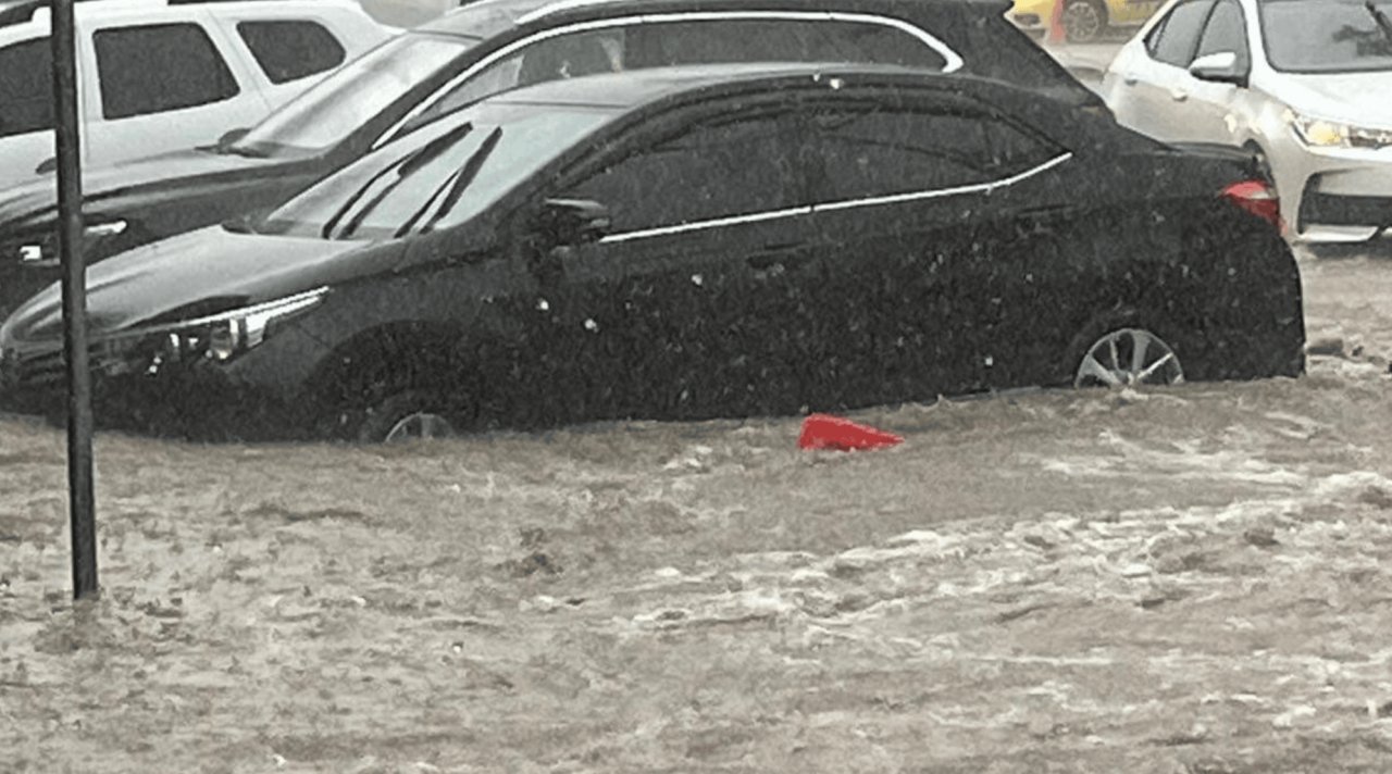 Meteorolojiden 8 ile “sarı” uyarı: Kuvvetli yağış, yıldırım ve dolu bekleniyor!