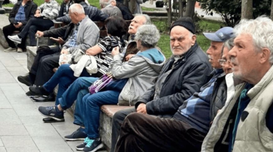 Emekliye Müjde! Kimliğini Gösteren Artık Para Ödemeyecek